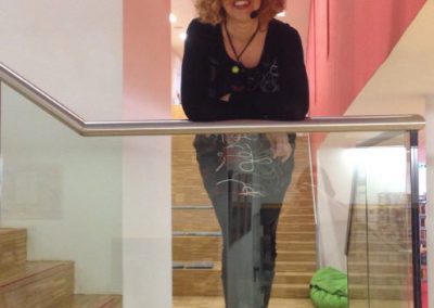 Ulrike Motschiunig vor Lesung im Buchladen