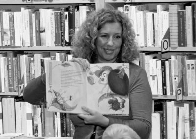 Ulrike Motschiunig zeigt Kinderbuchillustration